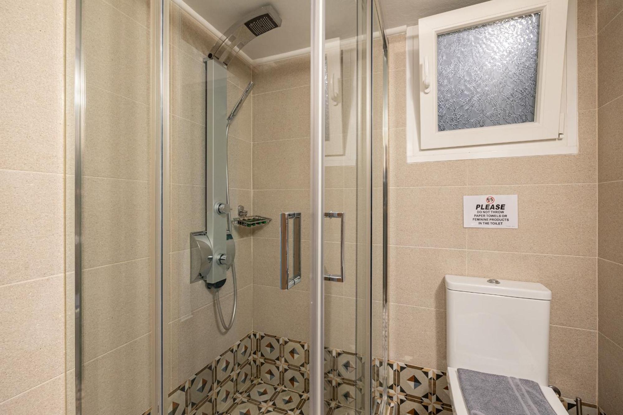 Ports Crossroad C Apartment พีเรียส ภายนอก รูปภาพ