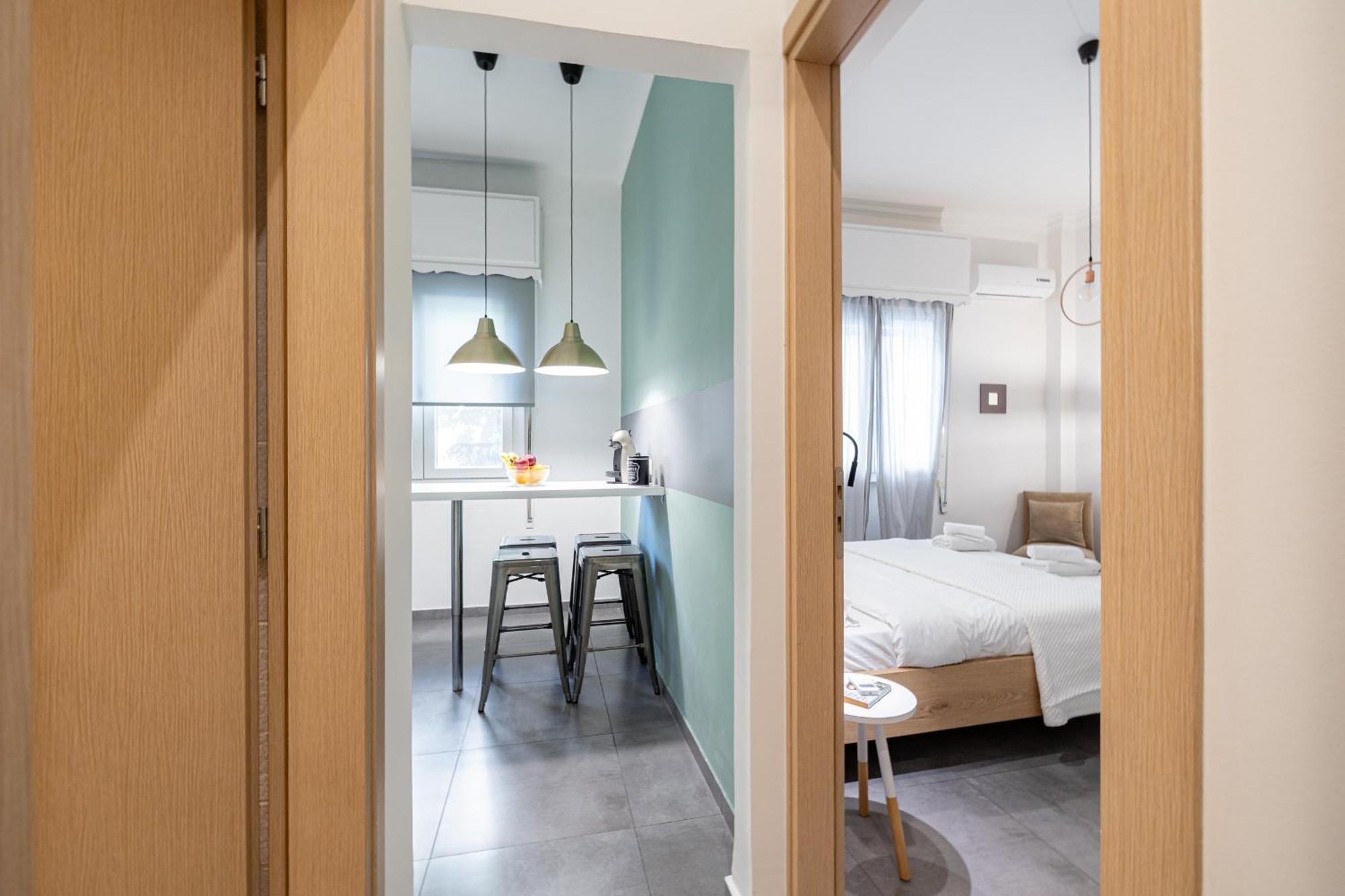 Ports Crossroad C Apartment พีเรียส ภายนอก รูปภาพ
