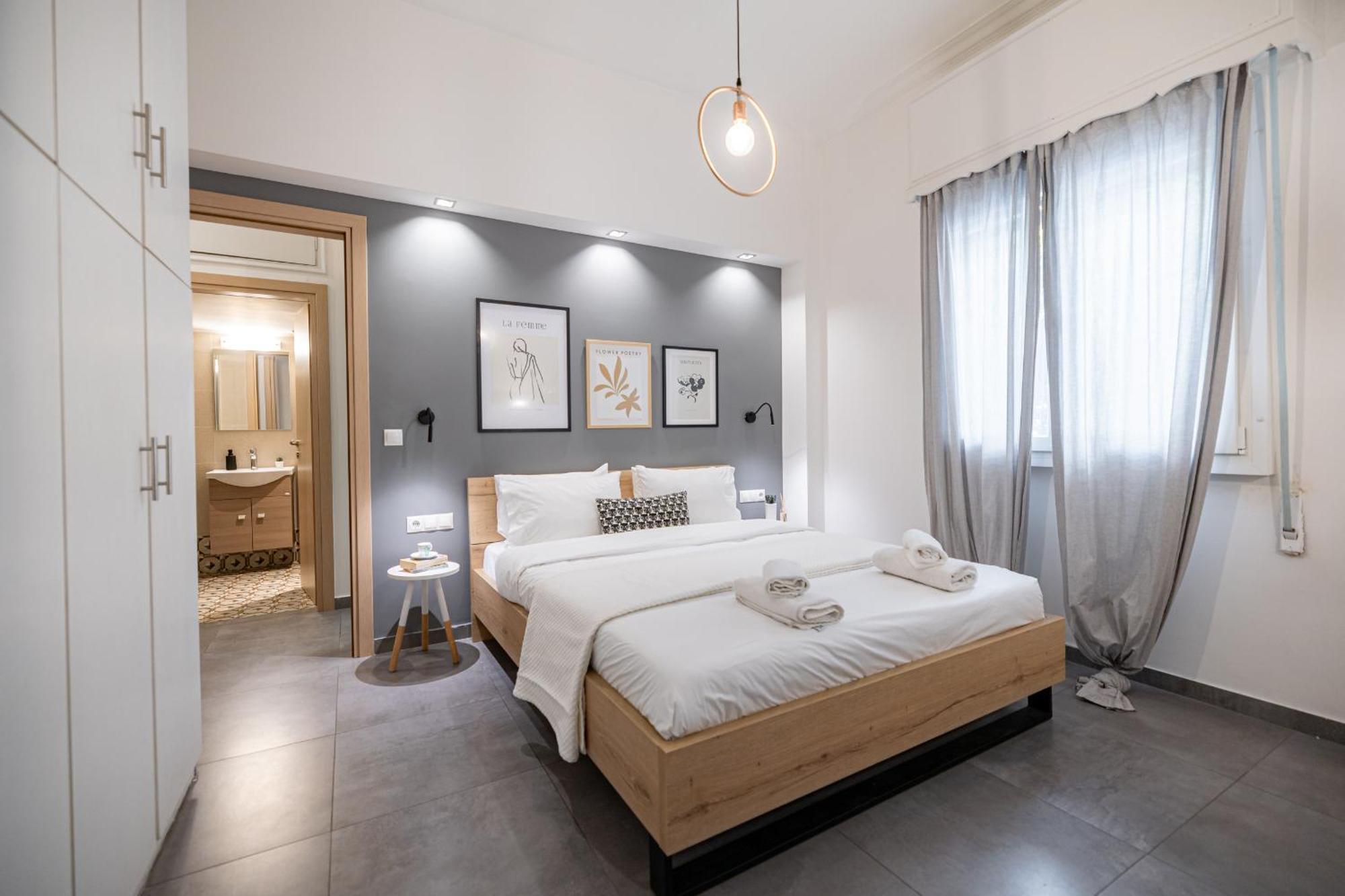 Ports Crossroad C Apartment พีเรียส ภายนอก รูปภาพ