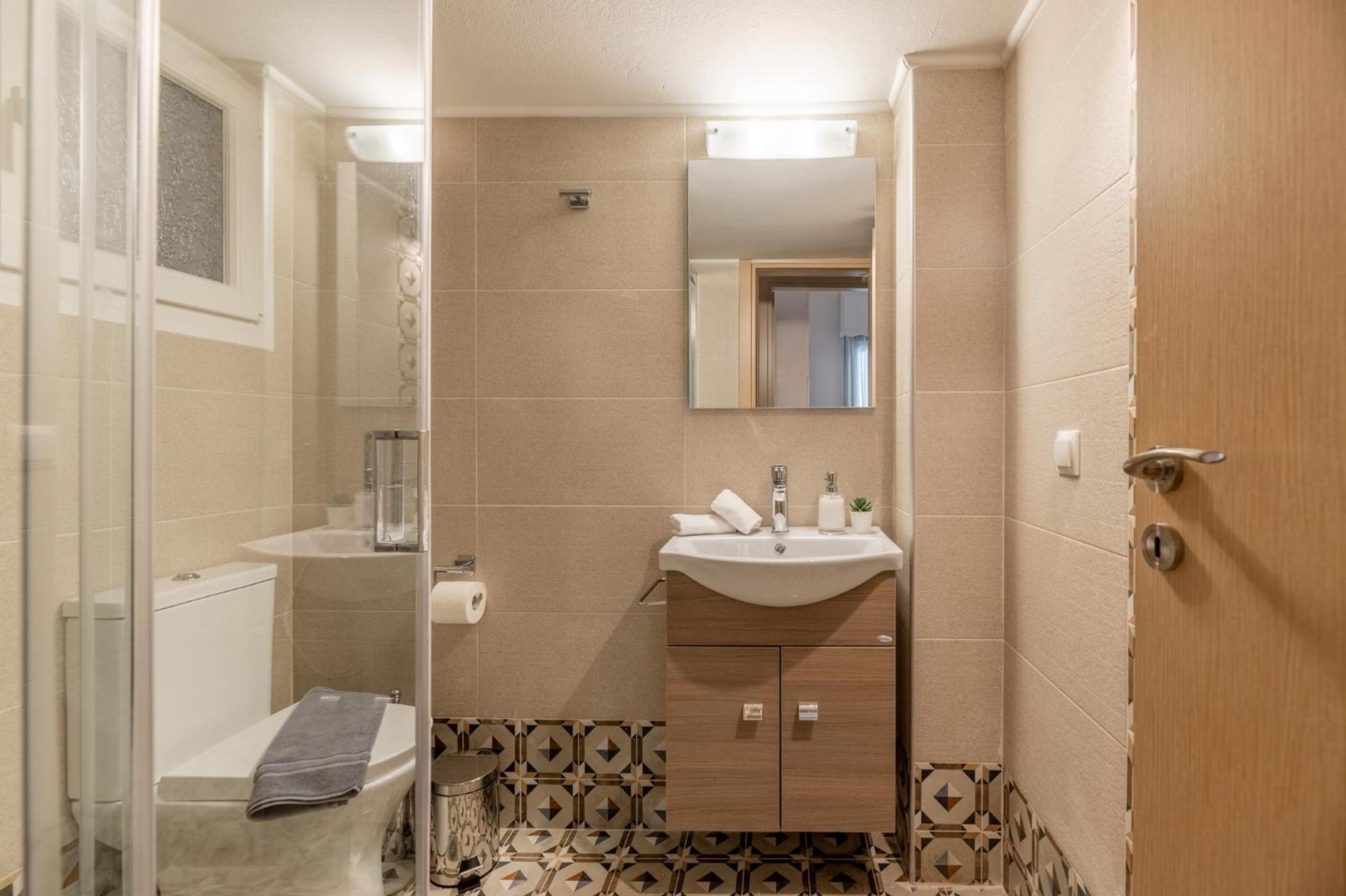 Ports Crossroad C Apartment พีเรียส ภายนอก รูปภาพ
